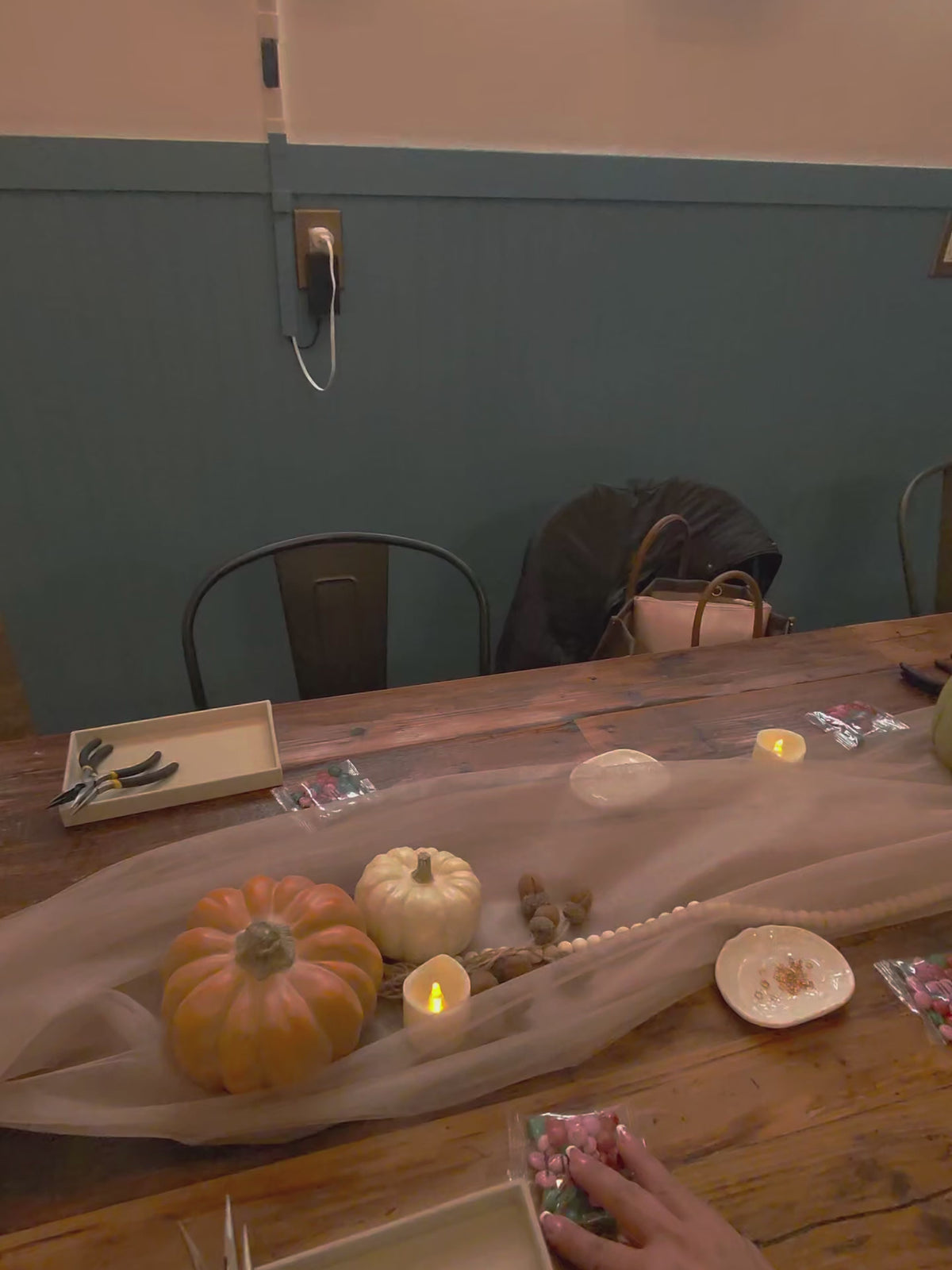 Charmsgiving Charm Bar Workshop
